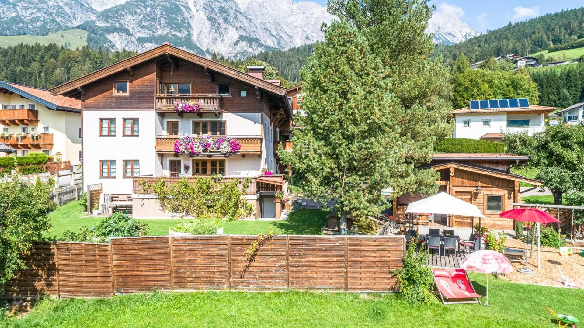 Familienbauernhof - Leogang Apartments Weissbacher 外观 照片